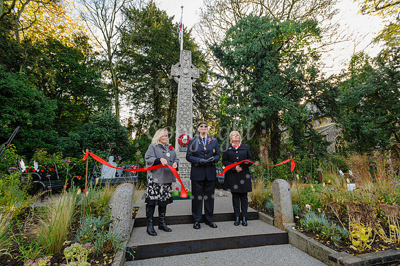 Official unveiling of the war memorial in Harleston