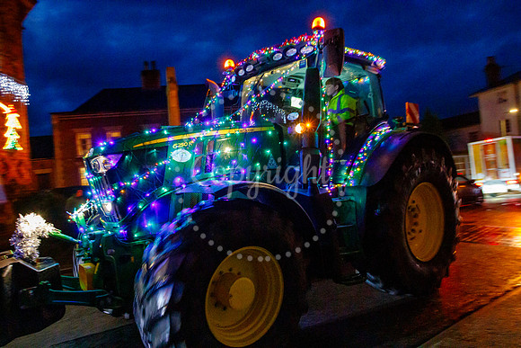 Eye Christmas Tractor Run