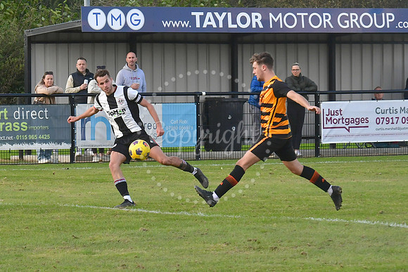 Southwell City Res (B/W) v Collingham (Orange) football action