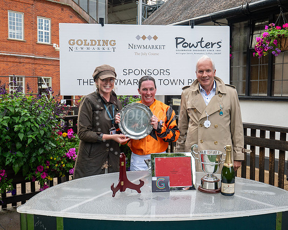 Newmarket July CourseNewmarket Town Plate. Picture by Mark West