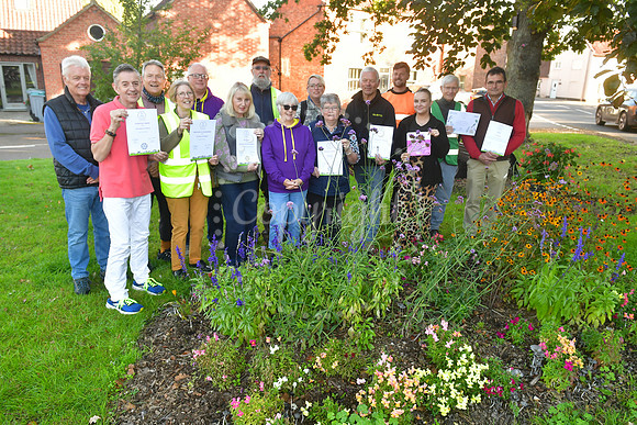 Collingham in Bloom wins Silver Gilt