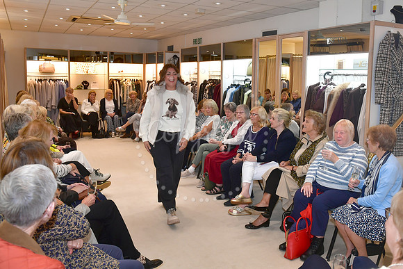 Jane Young Fashion Show