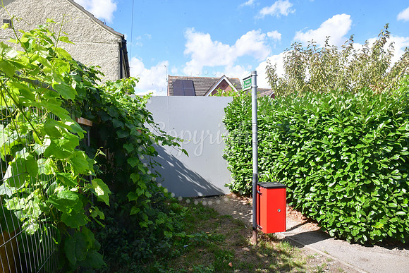 Closed footpaths and Lowfield Lane