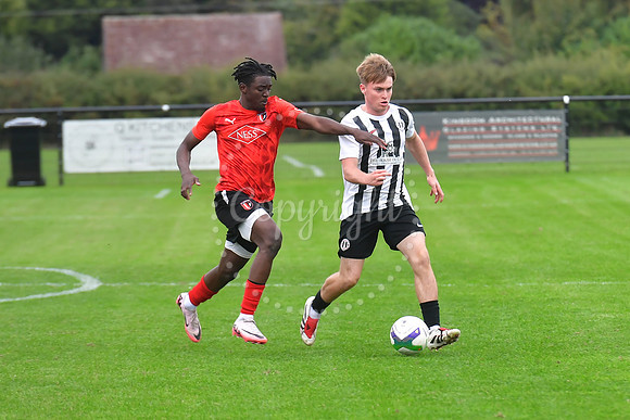Southwell FC v FCV Grace Dieu football action