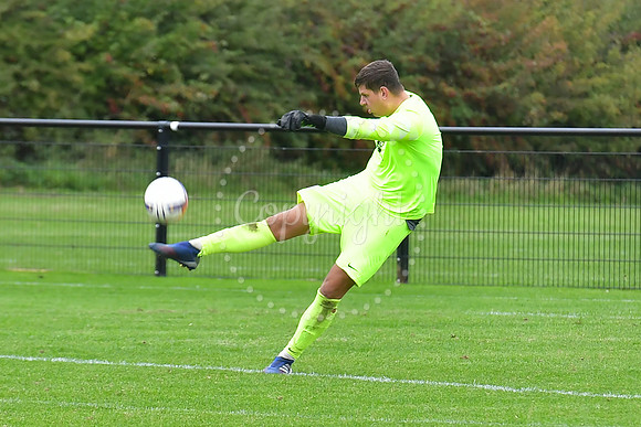 Southwell FC v FCV Grace Dieu football action