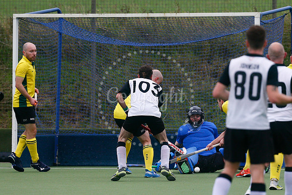 Harleston Magpies Men’s III v Norwich City III
