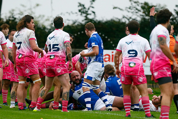 Rugby action from Diss v Thorney