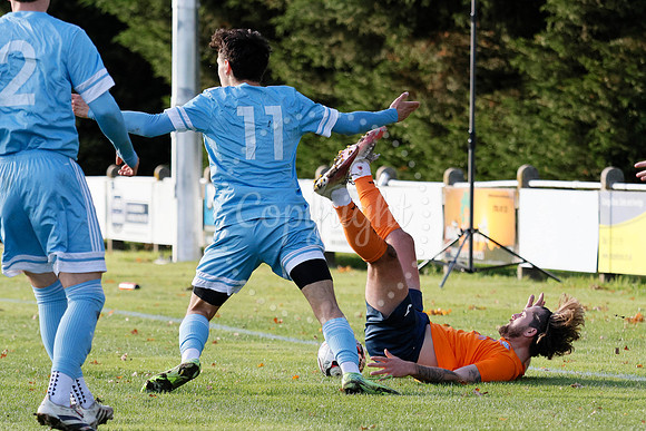 Diss Town v FC Parson Drove