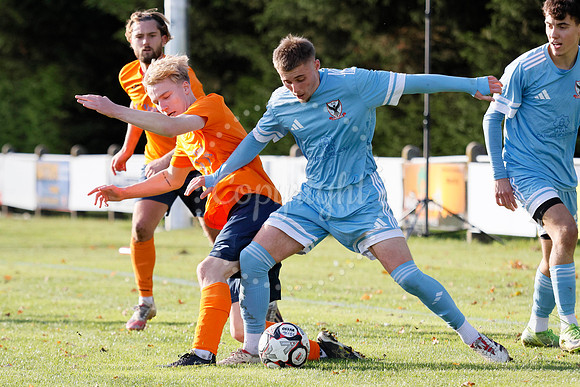 Diss Town v FC Parson Drove