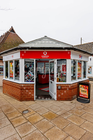 Digital Phone Shop officially opened a store in Diss on Monday.