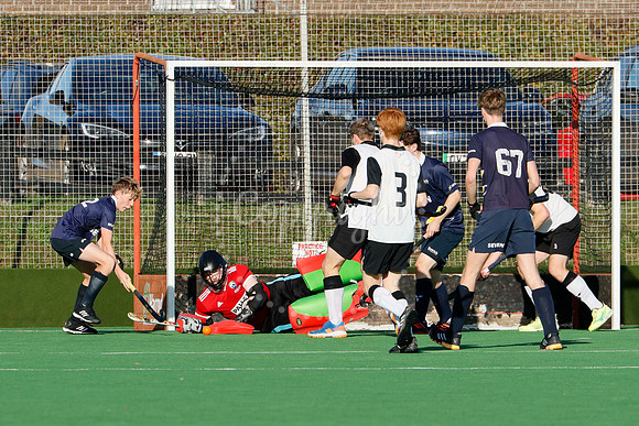 Harleston Magpies Men’s III v Ipswich III