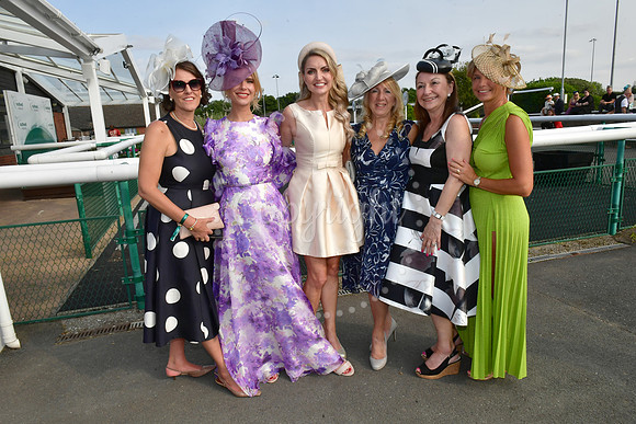 Southwell Racecourse Ladies Day