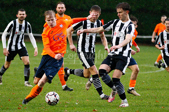 Diss Town v Halesworth
