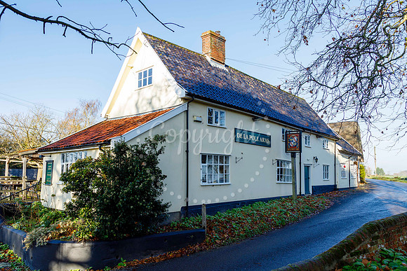 De La Pole Pub Holiday Let