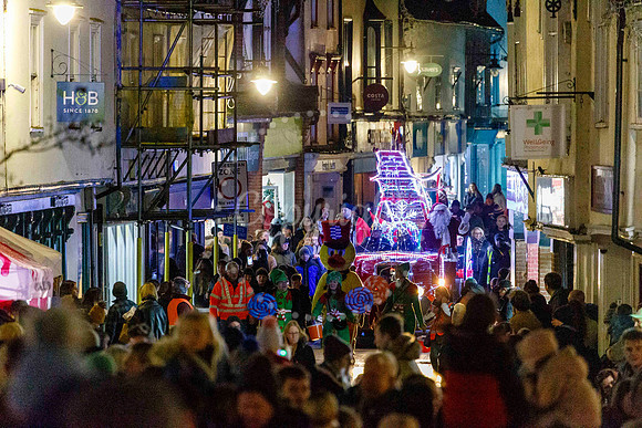 Diss Christmas Lights Switch on