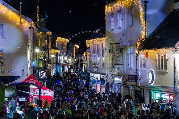 Diss Christmas Lights Switch on