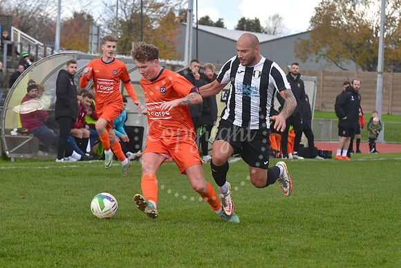 Grantham Town (B/W) v Newark and Sherwood Utd (Orange) football