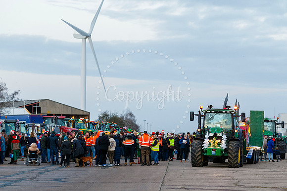 Eye Christmas Lights Tractor Run