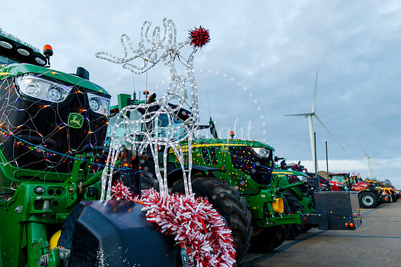 Eye Christmas Lights Tractor Run
