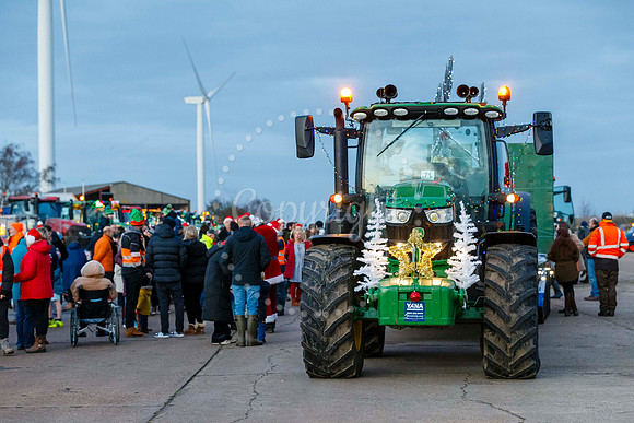 Eye Christmas Lights Tractor Run