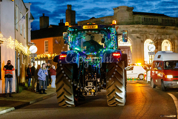 Eye Christmas Lights Tractor Run