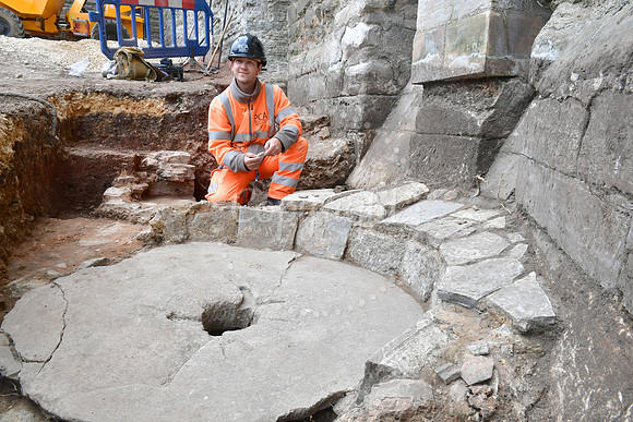 Archaeological dig at Newark Castle
