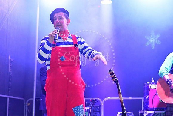 Newark Christmas Market and Lights Switch-on