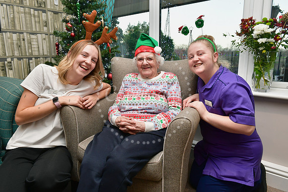 Edingley Lodge Care Home, CHristmas Feature