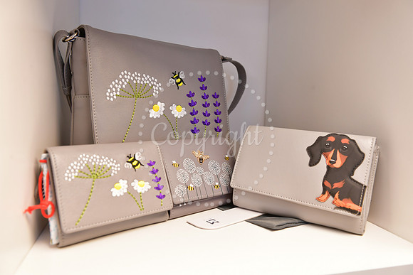 Razzle Dazzle Christmas Shopping Feature