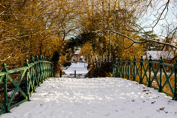 Snowfall in the Norfolk/Suffolk border village of Homersfield