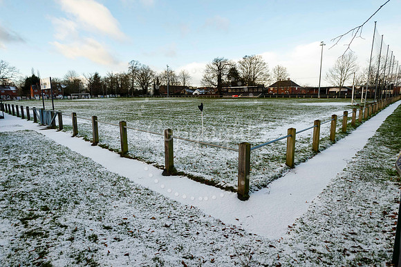 Harleston v Woodbridge match abandoned due to a frozen pitch