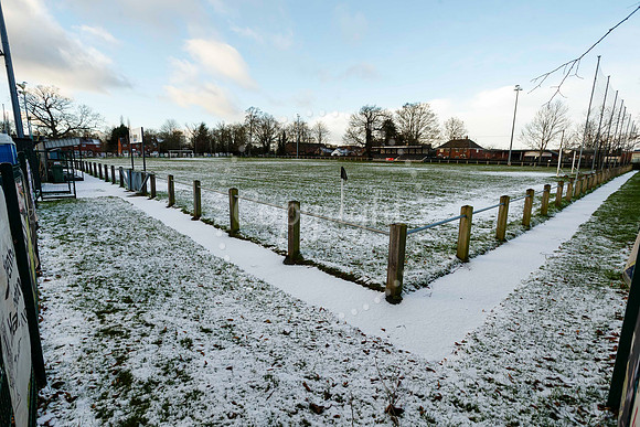 Harleston v Woodbridge match abandoned due to a frozen pitch