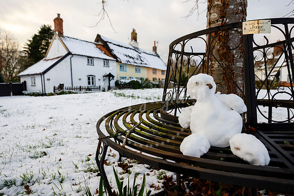 Snowfall in the Norfolk/Suffolk border village of Homersfield