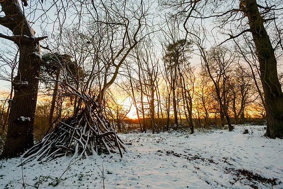 Snowfall in the Norfolk/Suffolk border village of Homersfield