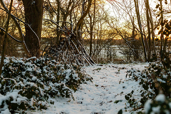 Snowfall in the Norfolk/Suffolk border village of Homersfield