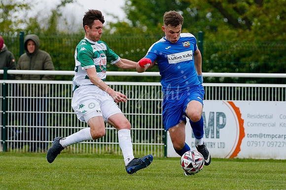 Football action from Framlingham Town versus Cornard United