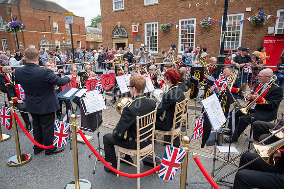 NJ Newmarket all roll out the red carpet to welcome the King and