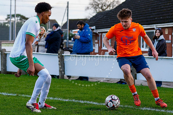Diss Town v FC Peterborough