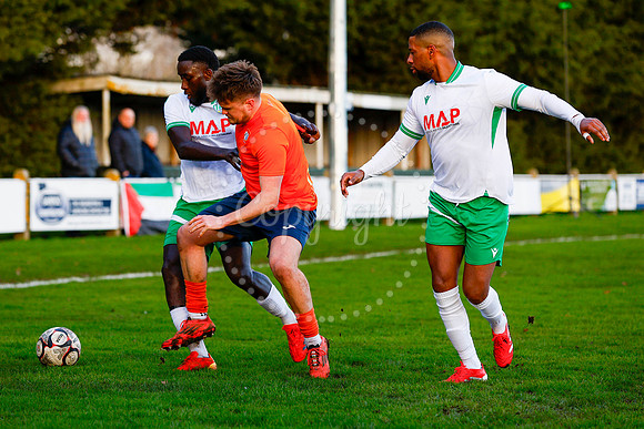 Diss Town v FC Peterborough
