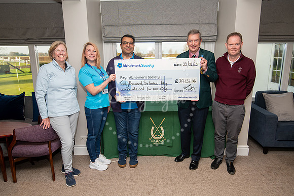 NJ Newmarket Golf ClubCheque presentation £20k to Alzheimer’