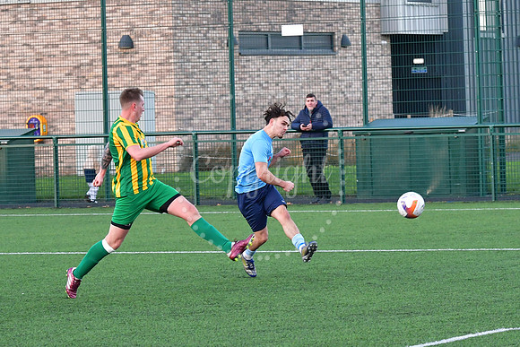 Newark Town (Blue) v Skegness Town football action