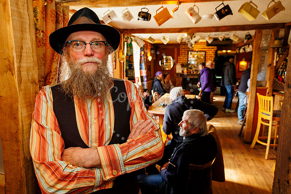 CAMRA Award White Horse pub in Thelnetham