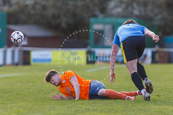 Diss Town v Holbeach