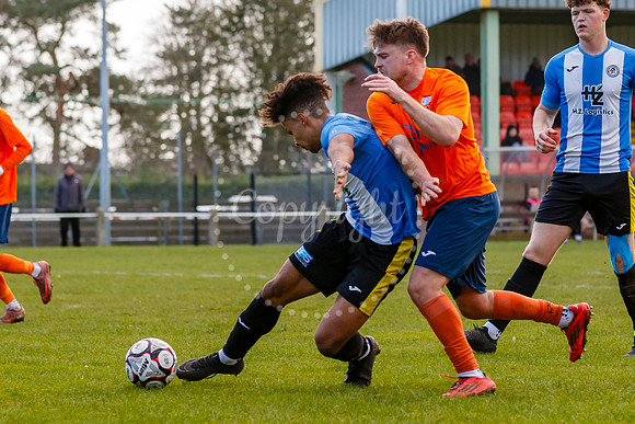 Diss Town v Holbeach