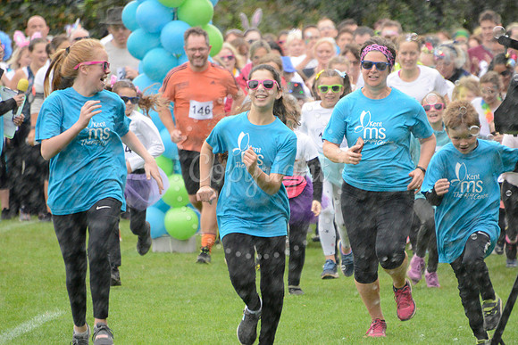 KG GLITTERRUN 131019
