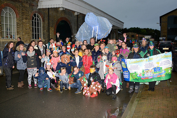 FN CARNIVAL19 121019