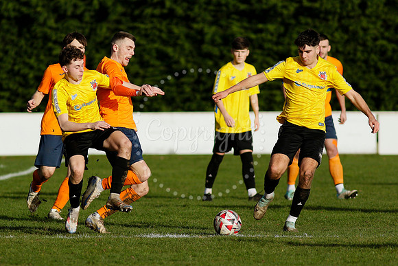 Diss Town v Pinchbeck United