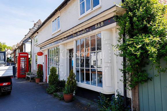Hoxne village shop and post office closure
