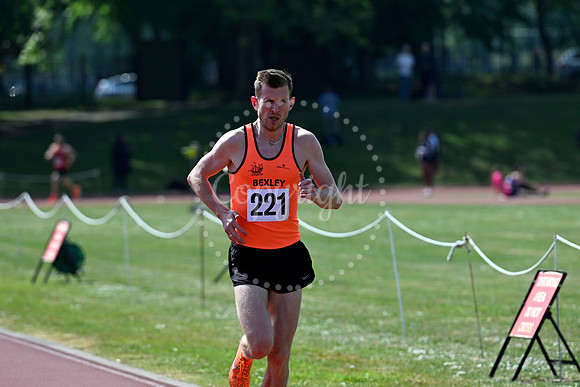 SP TRACKFIELD26 090526