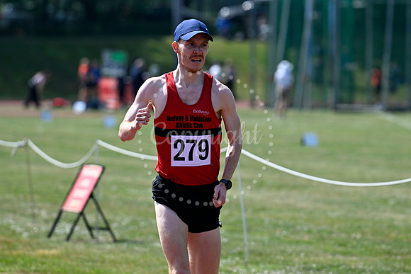 SP TRACKFIELD26 090526